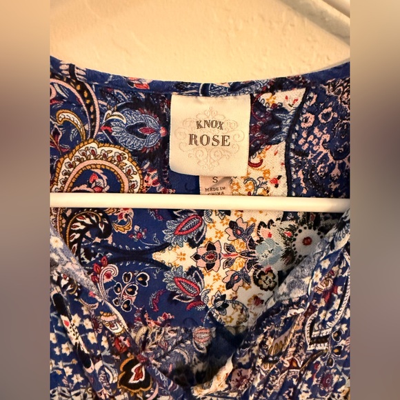 Knox Rose Multicolor Paisley Blouse - Picture 2 of 2